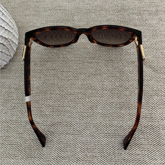 Moschino Buckle Tortoise Sunglasses - Picture 4 of 12